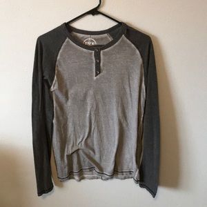 Grey/black long sleeve.